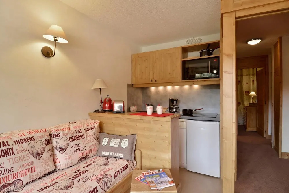 Belle Plagne Apartment two Rooms for 5 People of 28 Mâ², Located on the Slope On109