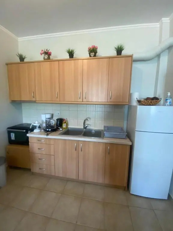 dimitris house 2