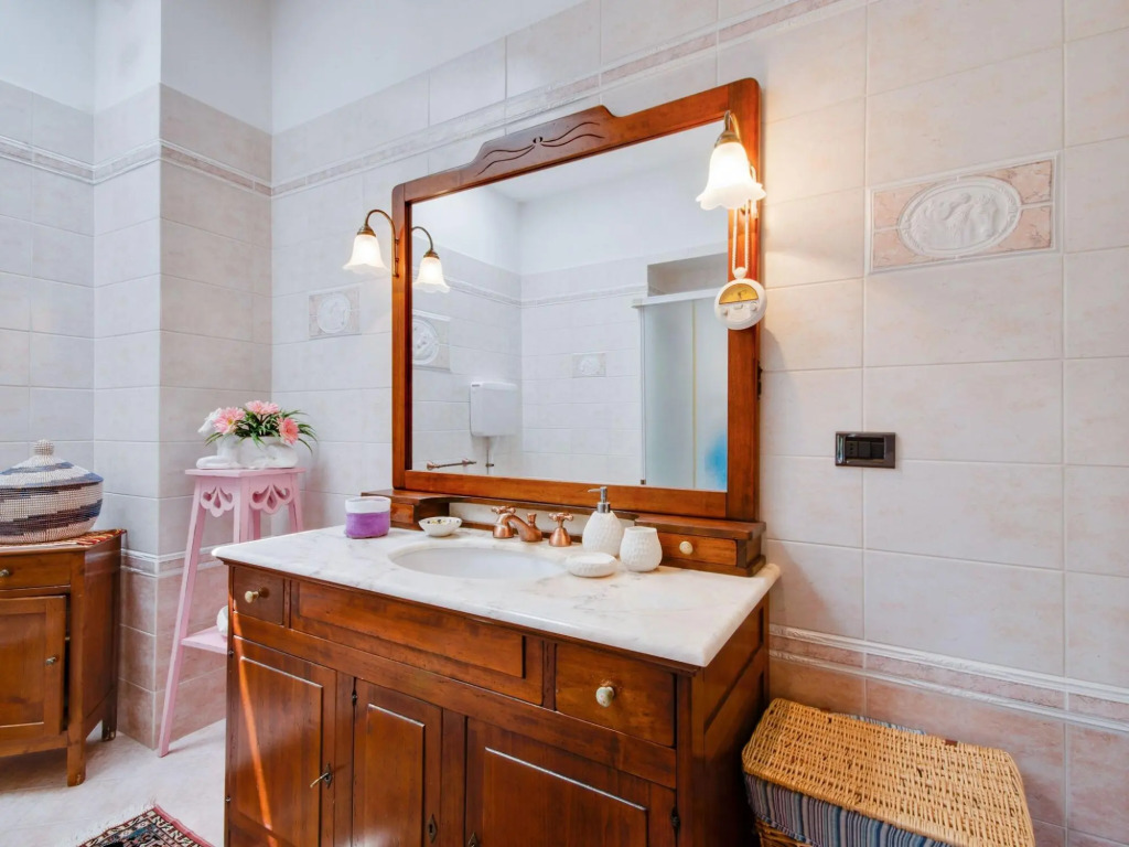 Serene Holiday Home in Urbino with Private Pool