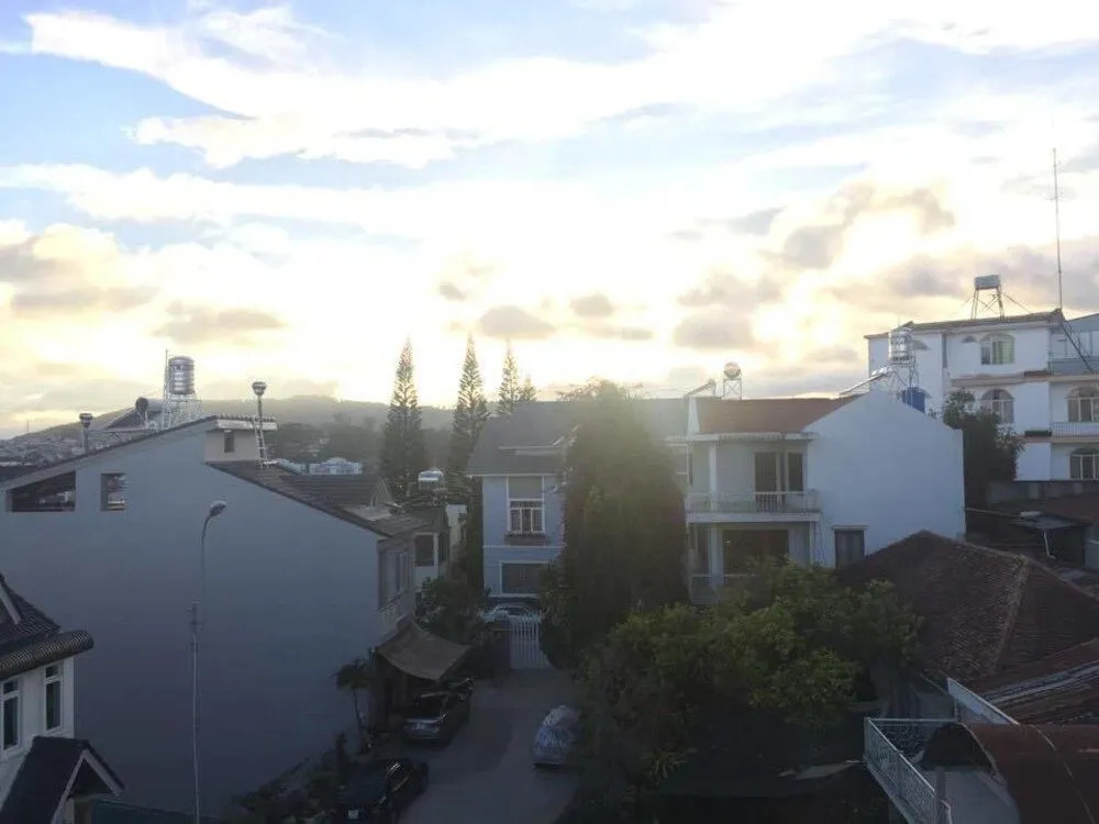 Khách Sạn TRUNGNHAN