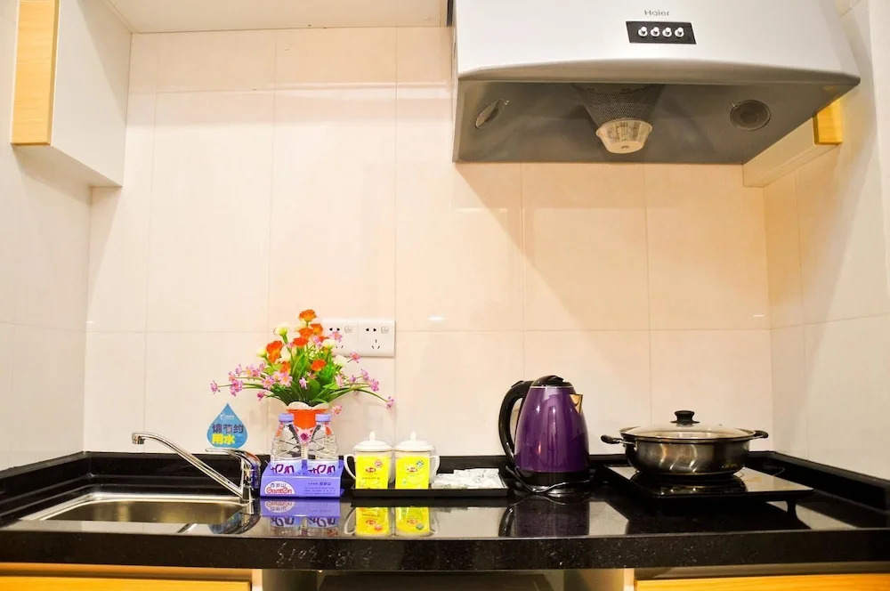 Iway Aparment Hotel Pazhou Branch