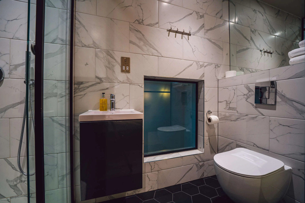 Euston Square Hotel