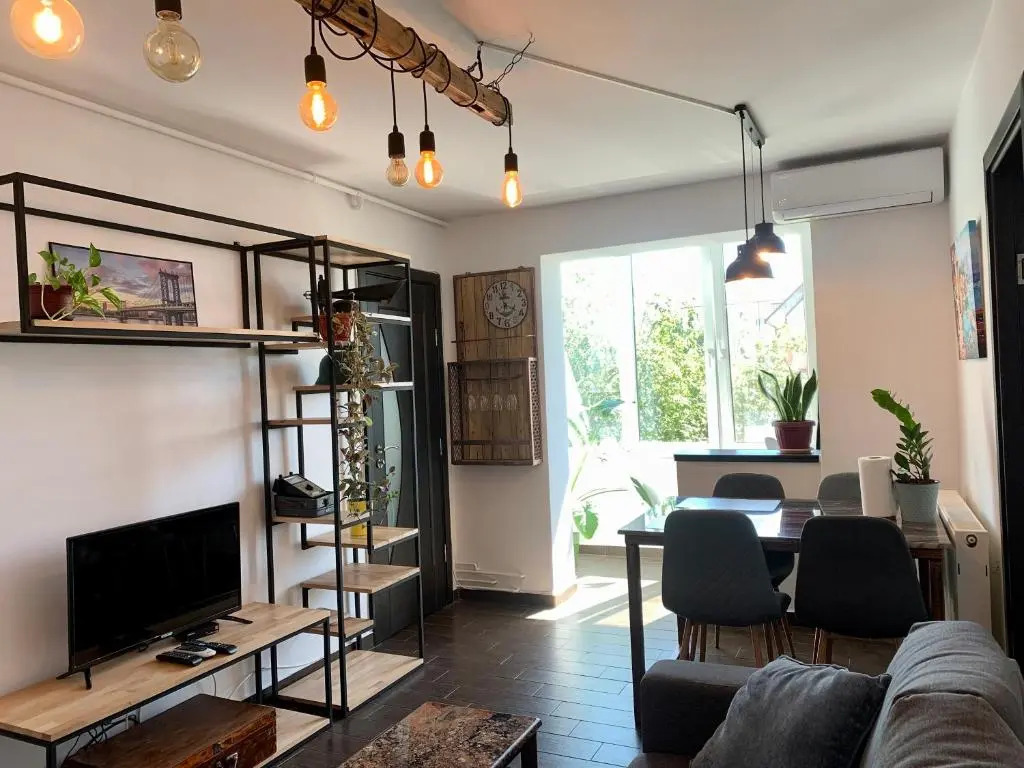 Nosen Asime Apartment