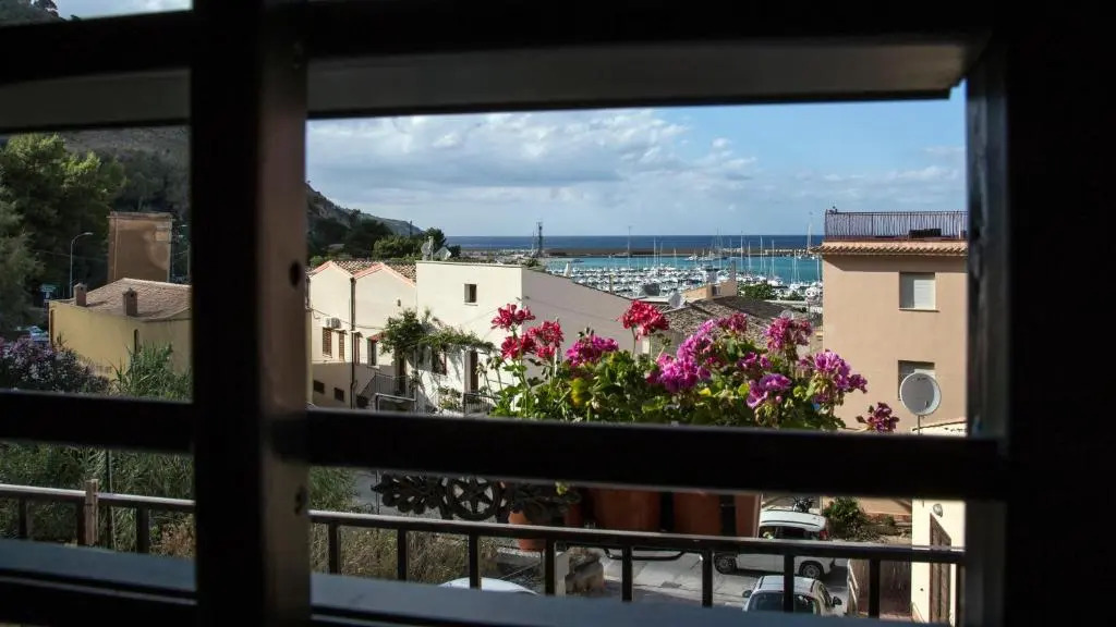Cerri Hotel