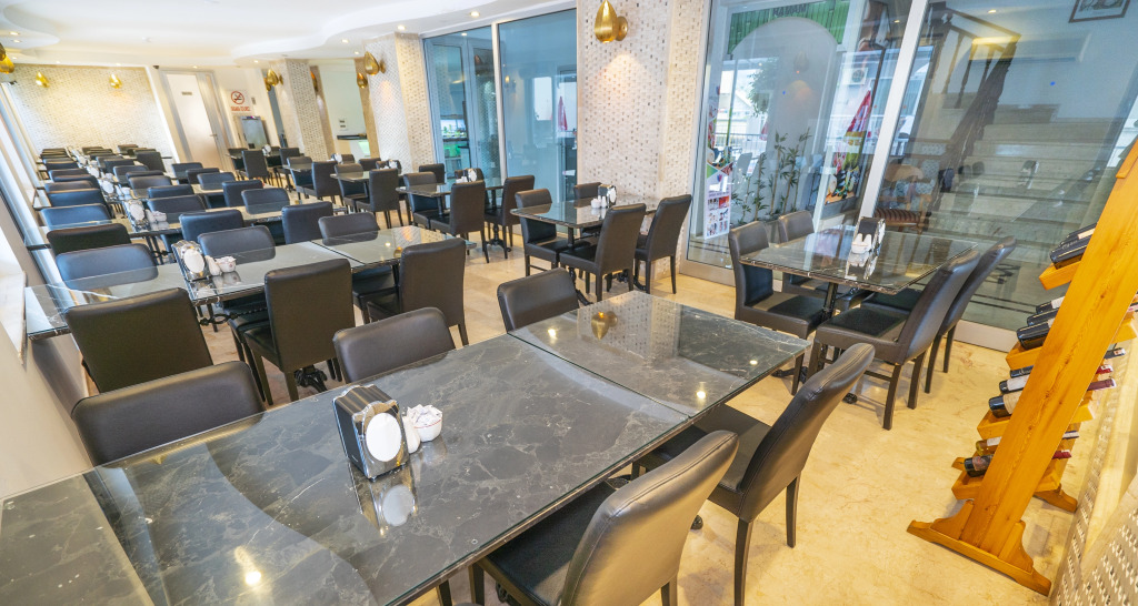 Kleopatra Celine Hotel