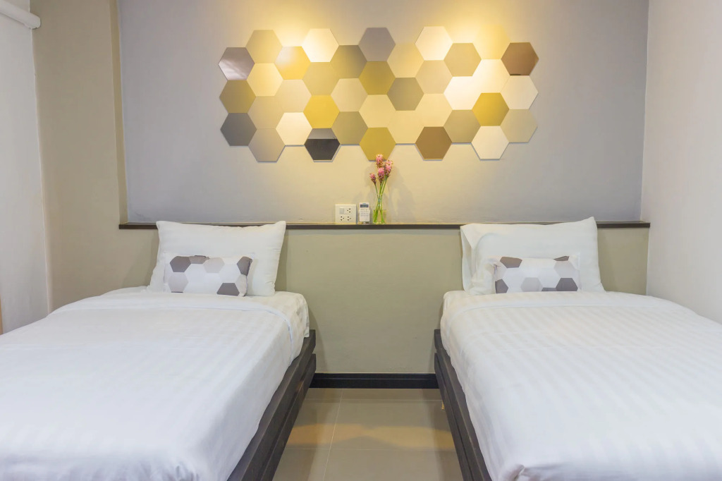 M2 Hotel