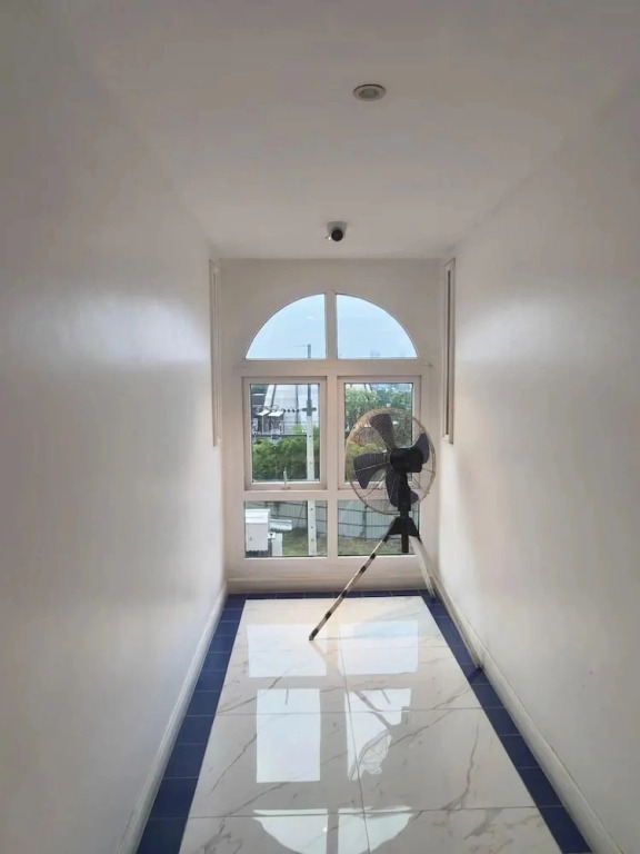 Seven Seas Cote Apartment