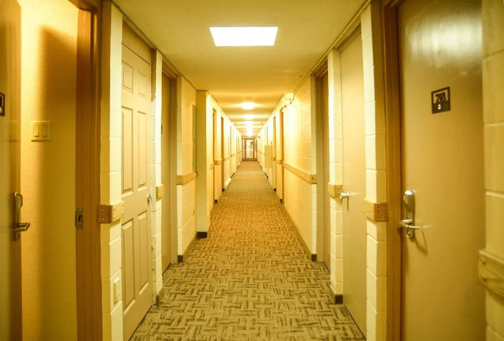 Morden Motor Inn