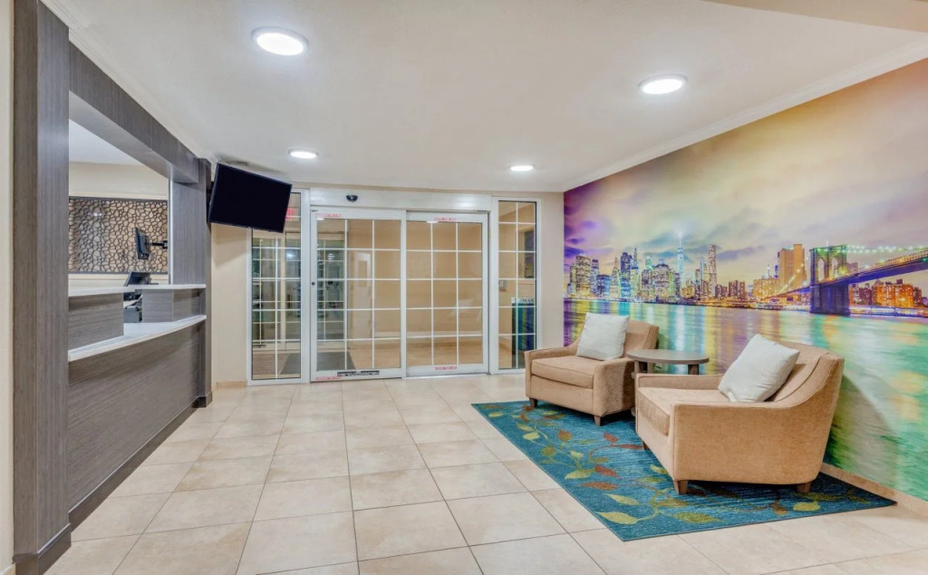 Candlewood Suites Secaucus by IHG