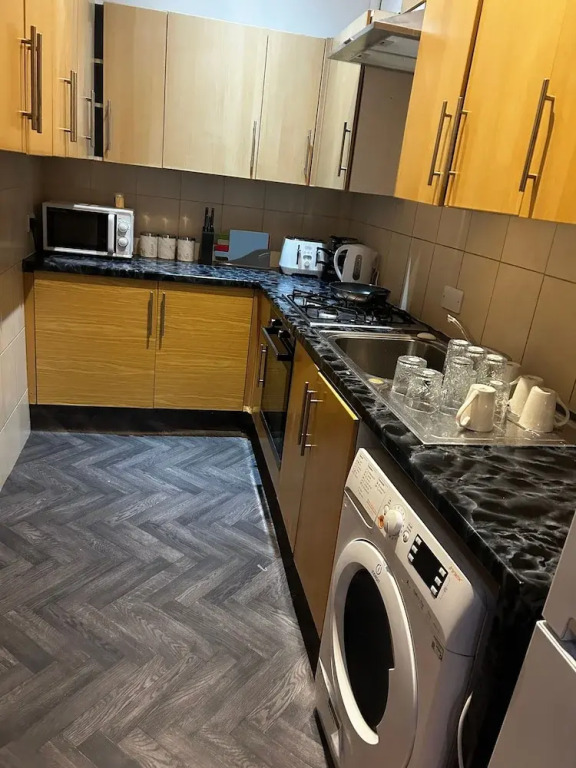 Stunning 4bedrooms Flat