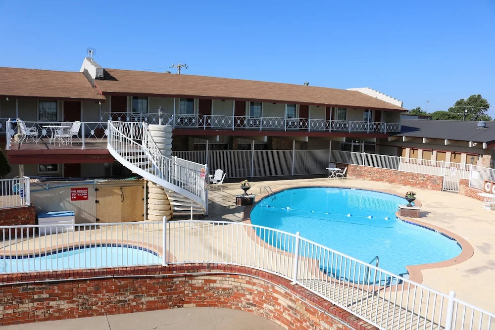 Friendship Inn