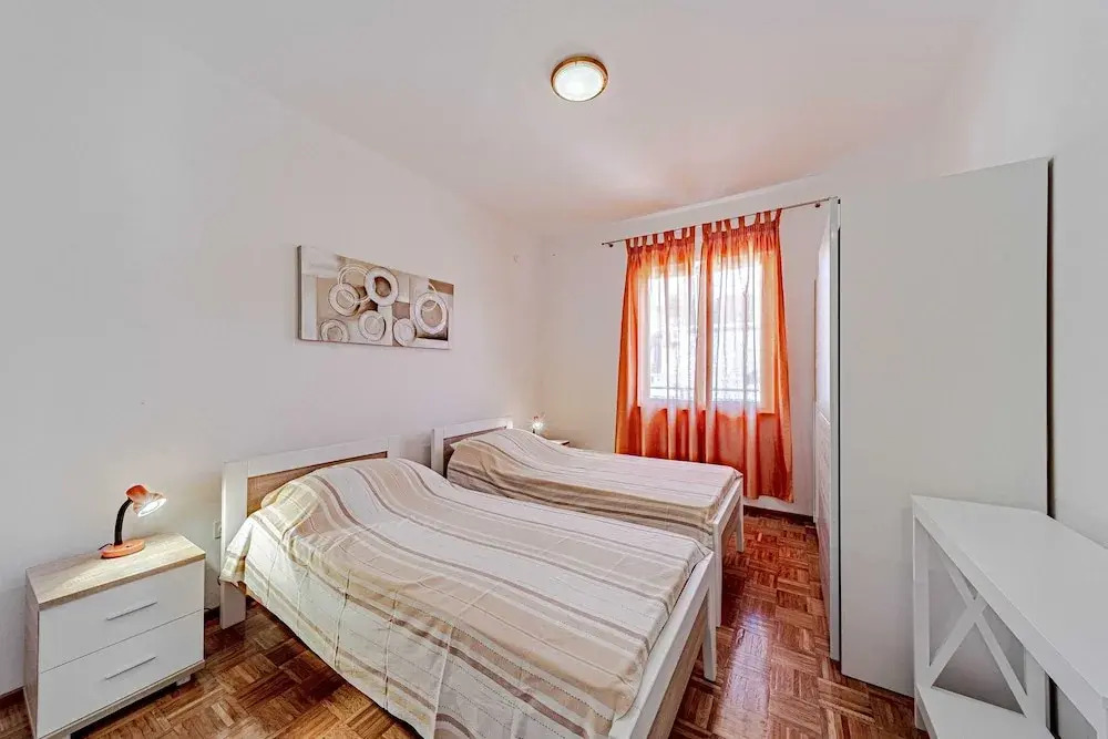 Apartments Kuzma