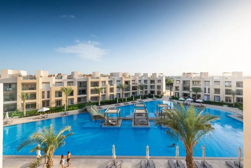 Xuru Stays I Sparky & Summery 2 BDR @ Mangroovy Free Beach & Pool Access