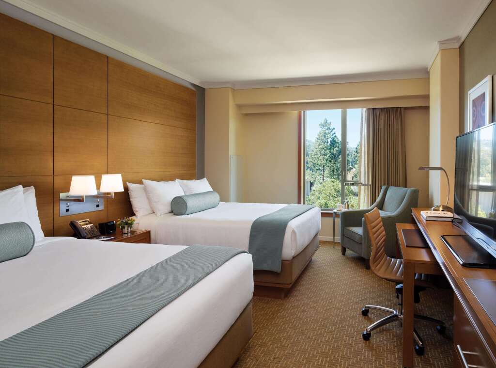 Luskin Hotel