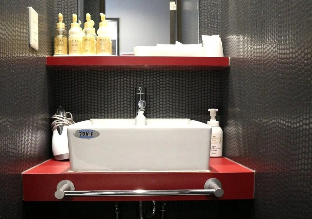Business Inn Namba - Adults Only