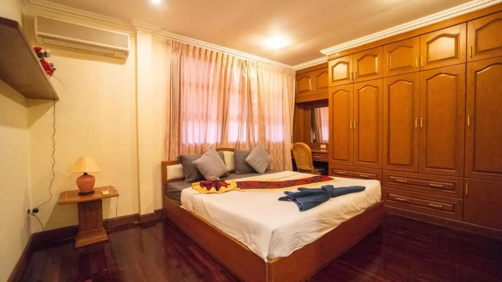Villa Navin Beach Residence