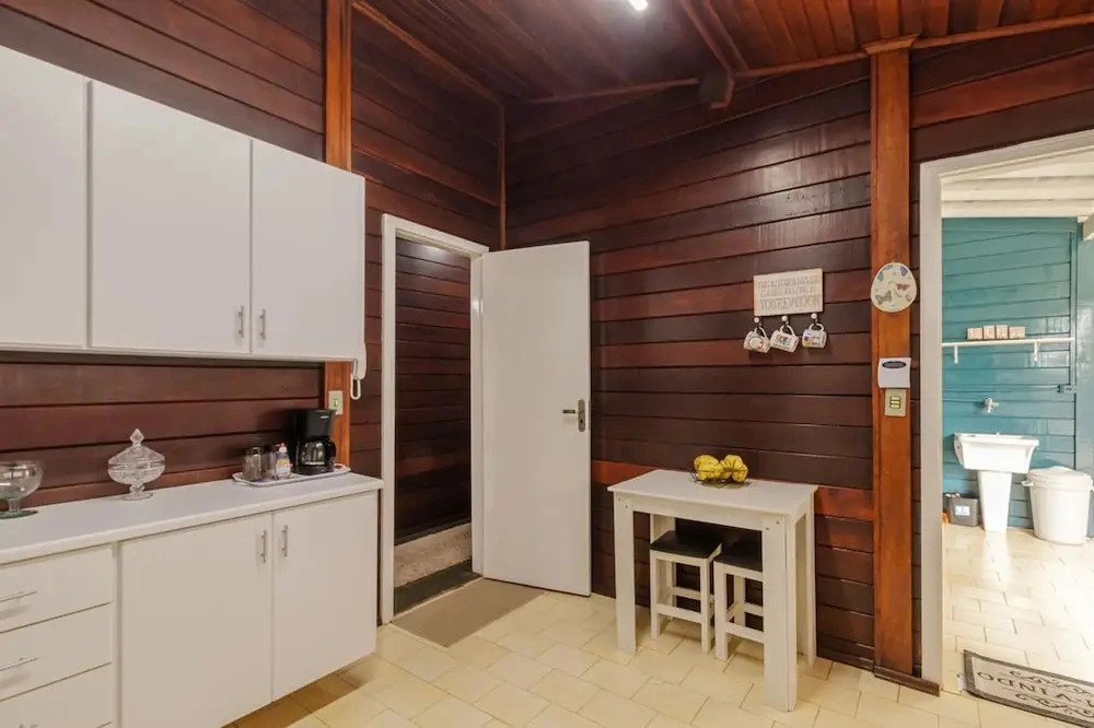Casa Grande c Lareira e Churrasqueira - Cascatinha