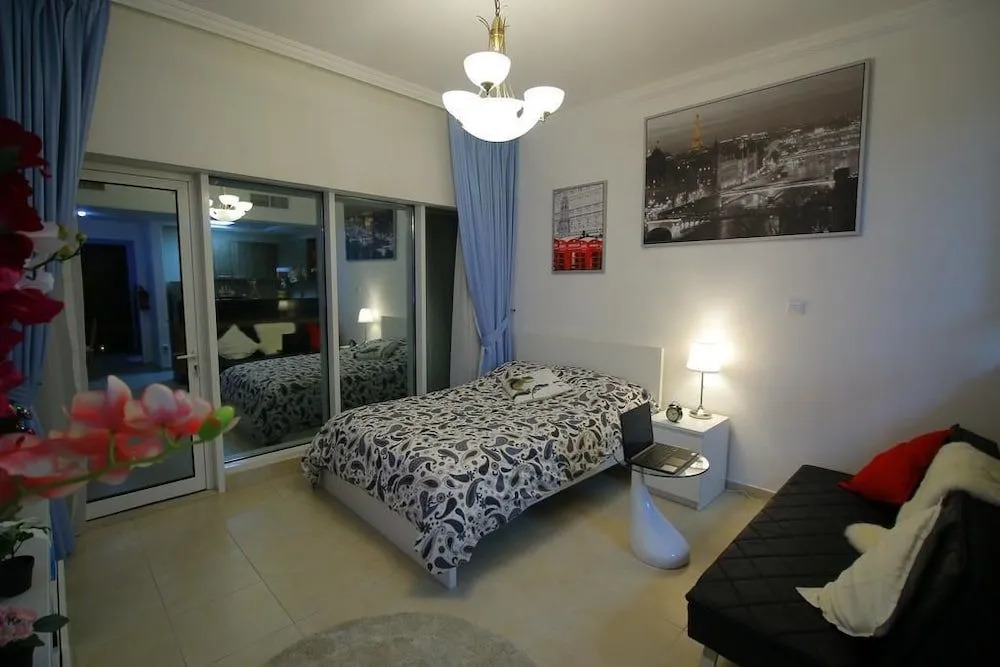 City Nights Holiday Homes - Burj Al Nujoom Tower