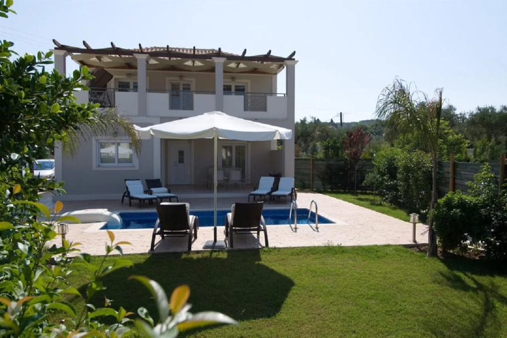 Mamfredas Luxury Resort