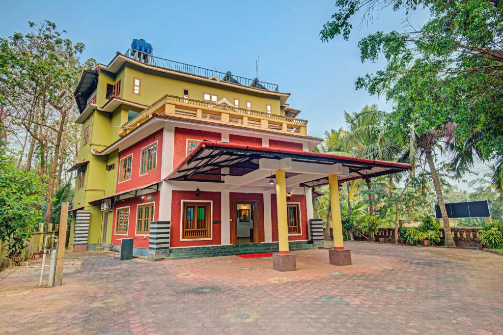 OYO 78161 Aaram Beach Resort
