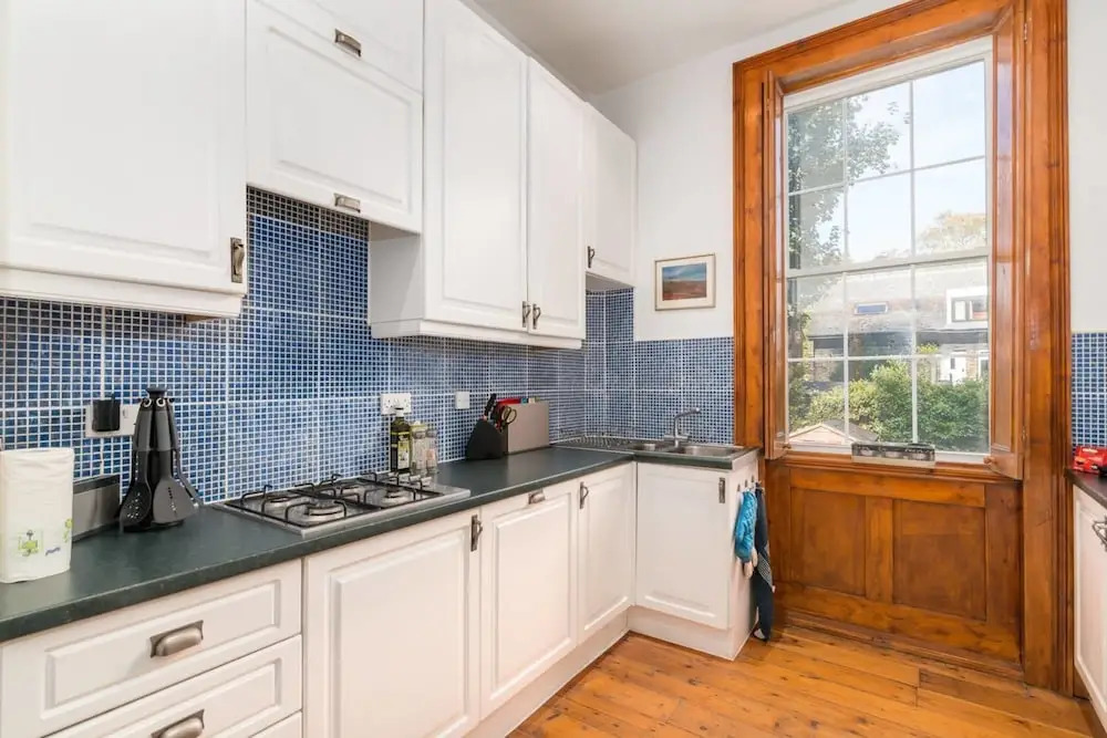 Stylish 1 bed Near Greenwich for 4!