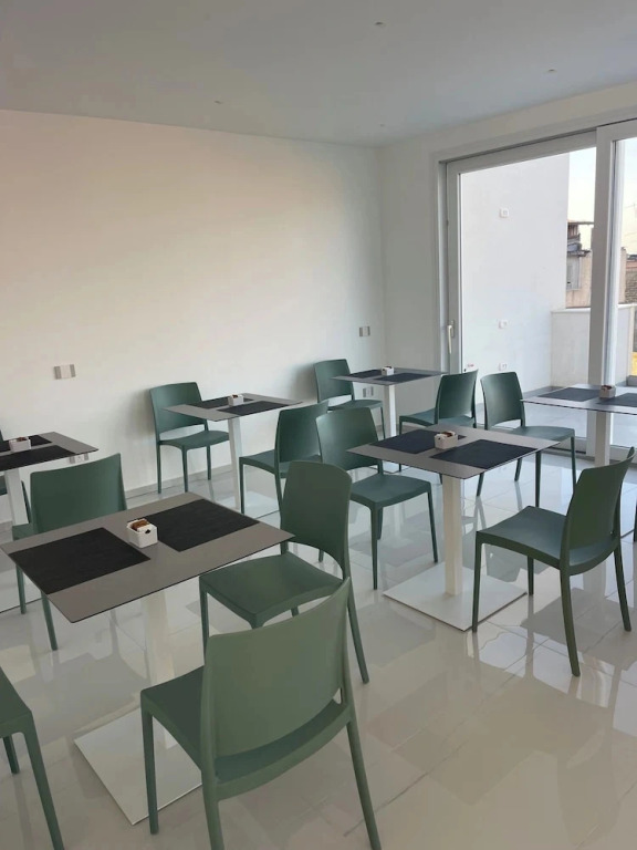 Gheloi Apartments