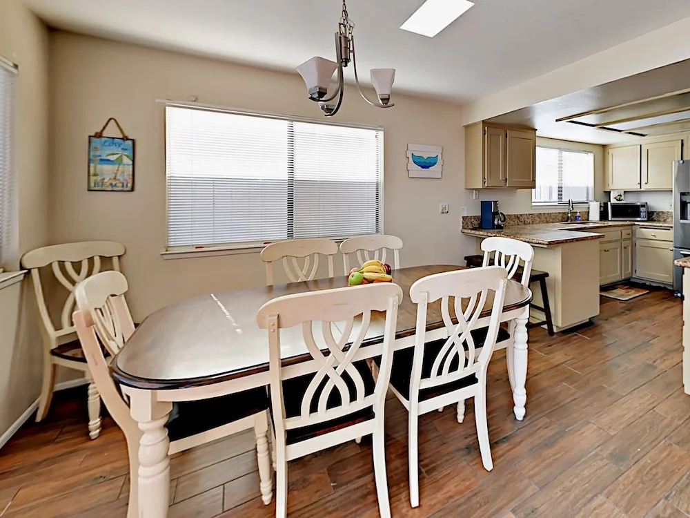339 Mccarthy Ave Home 3 Bedrooms 2 Bathrooms Home