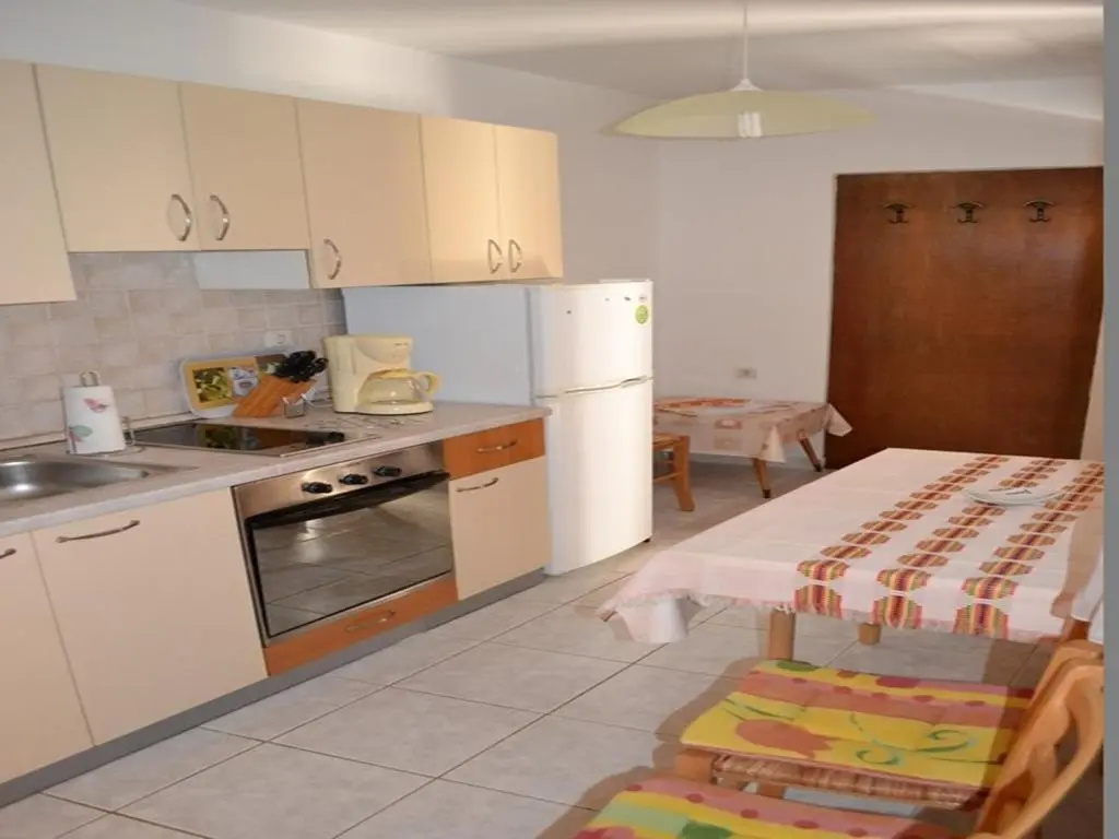 Apartments Kurta