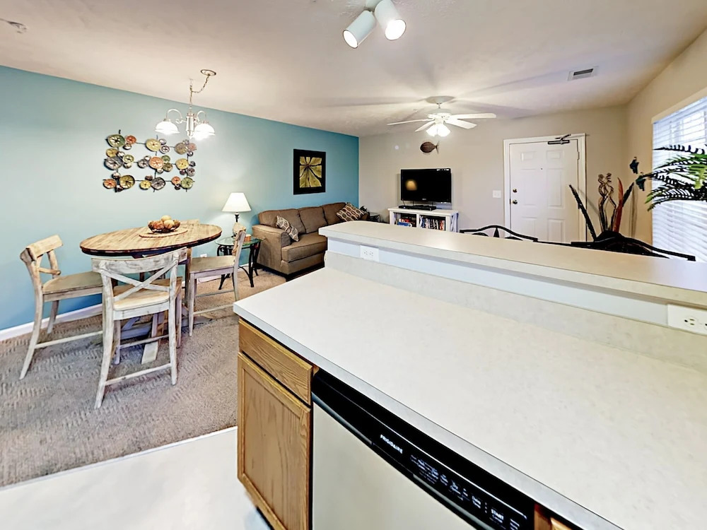 Chester Street Unit A - 2 Br Condo