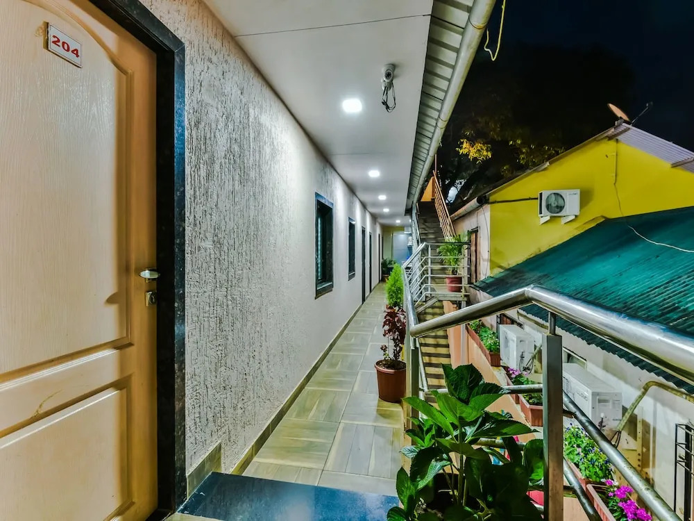 OYO 3324 Hotel Laxmi