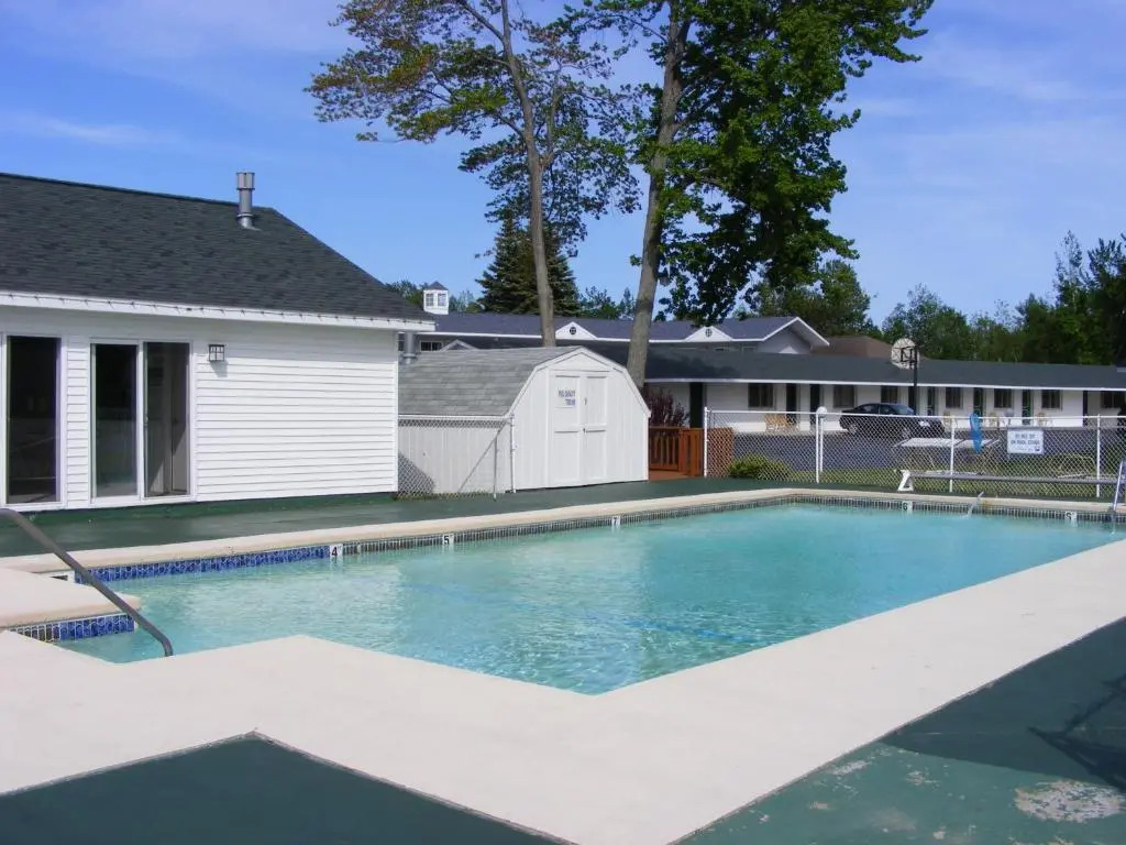 Starlite Budget Inn