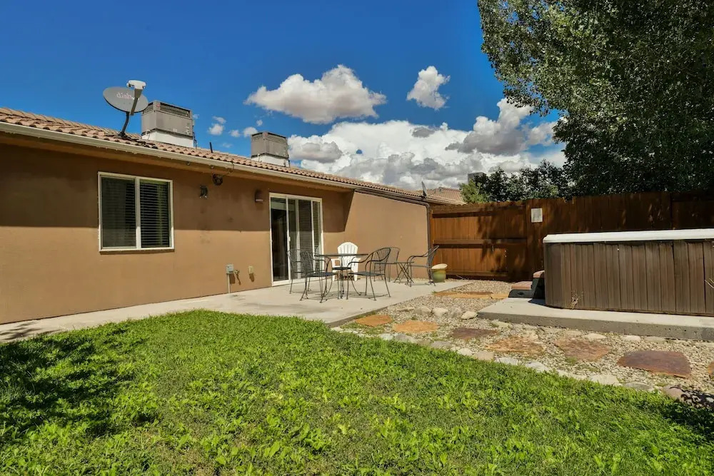 Cottonwoods 443
