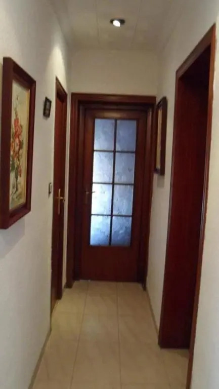 30-3- Бюджетная КОМНАТА в квартире для 2 человека, Alicante