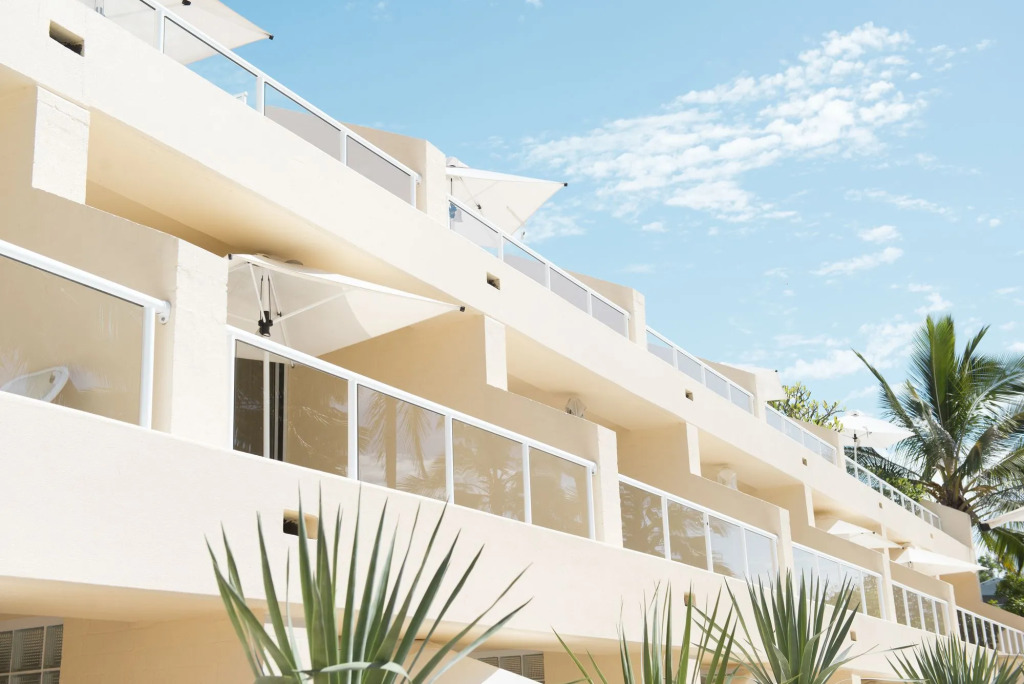Netanya Noosa Beachfront Resort