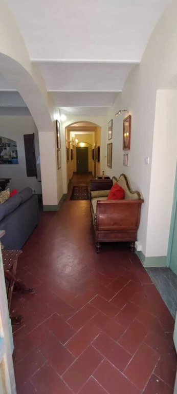 Charming, 1-bed Apartment in Certaldo