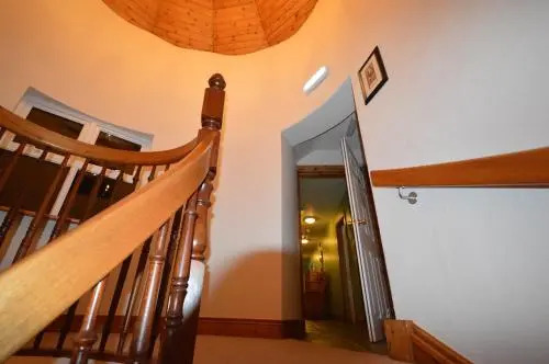 Crockatinney guest house