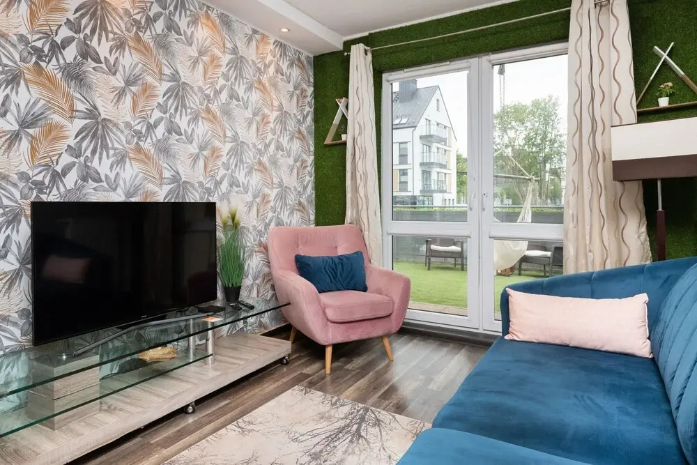 Apartment With Terrace by Renters
