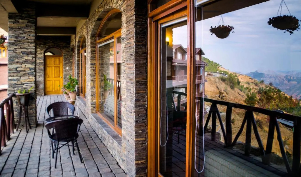 The Manor Hotel Naldehra