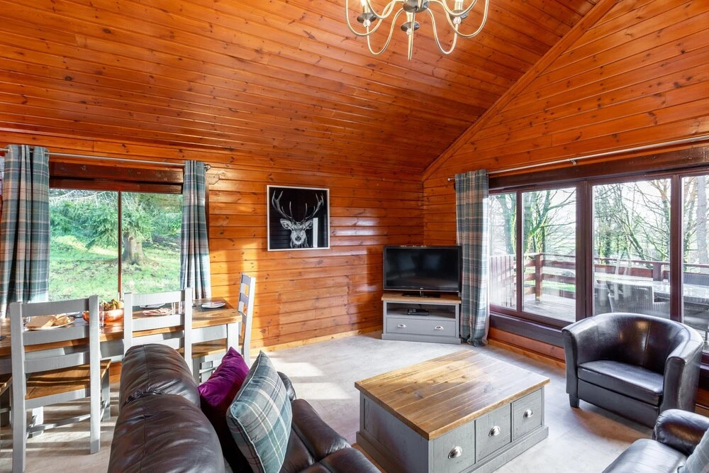 Lady Galloway Lodge 30 with Hot Tub, Newton Stewart