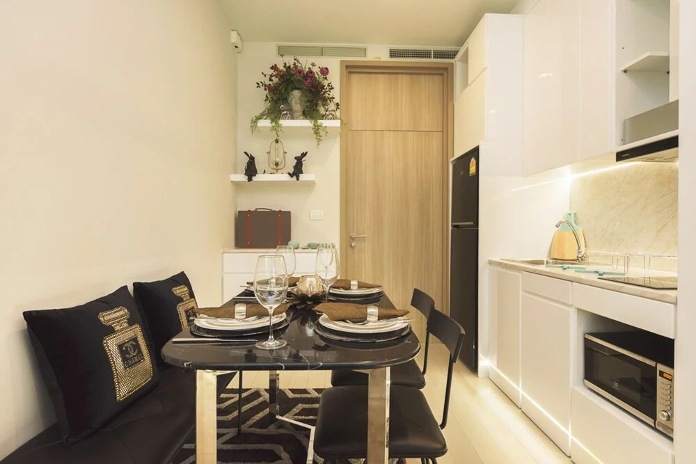 Grand Central Bangkok By Favstay