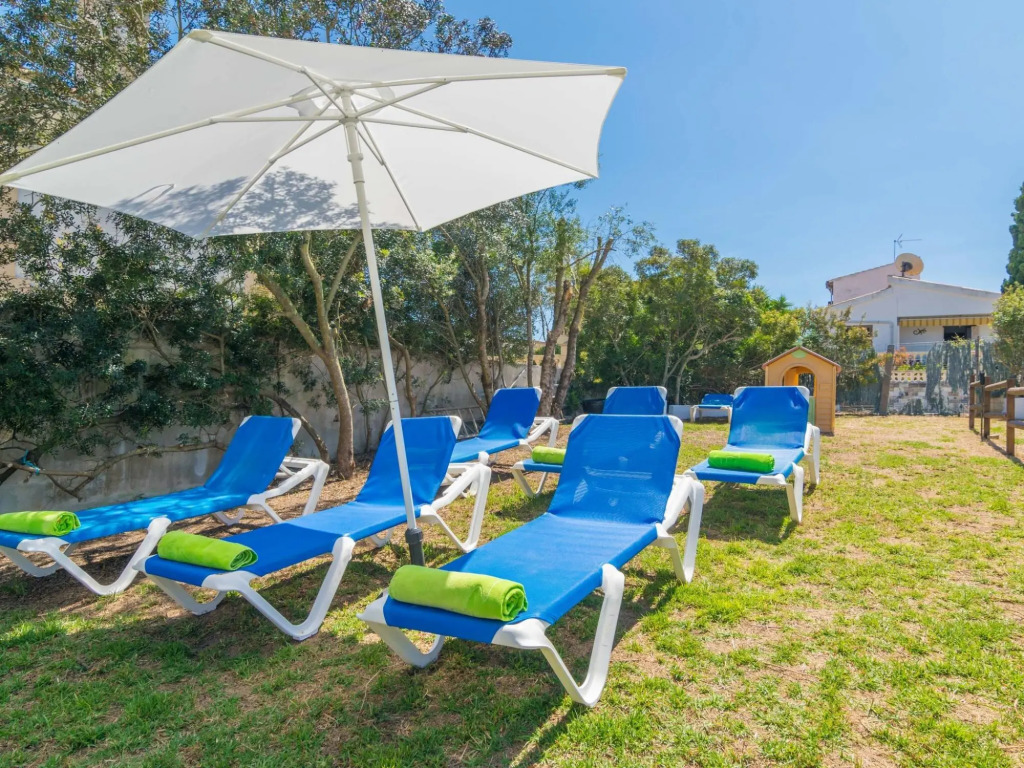 BAHAMAS 1 - Villa for 4 people in Son Serra de Marina.