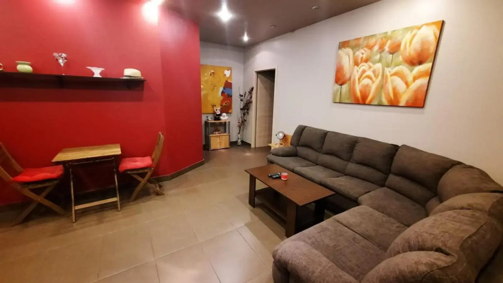 PENTHOUSE Larry