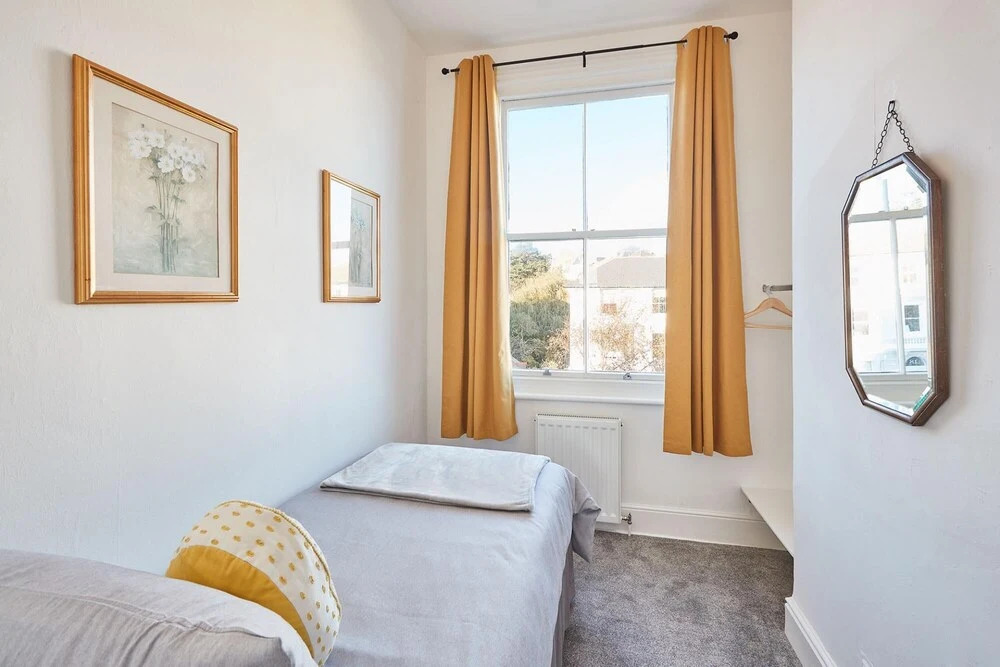 Host Stay Seaside View