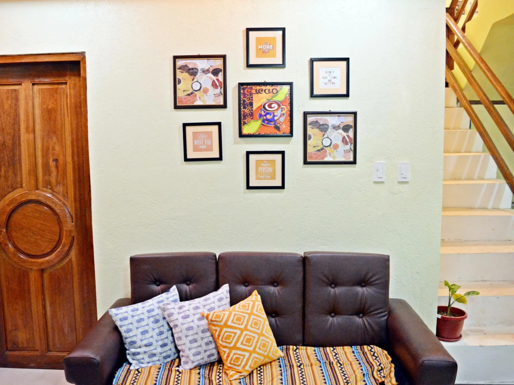 OYO 712 Island Hop Nido Hostel