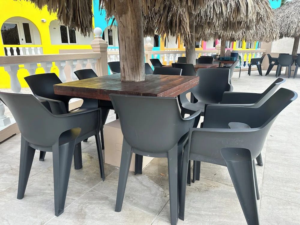 MERAKII SEAVIEW ESCAPE CURACAO