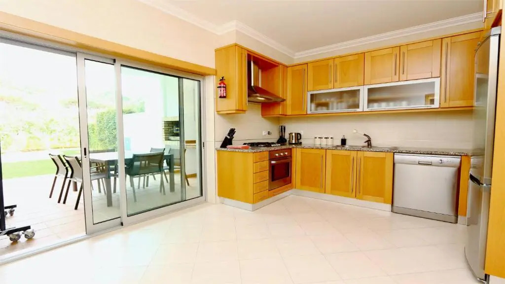 Villa da Vinha CD233, quiet area, sleeps 10 - Clever Details