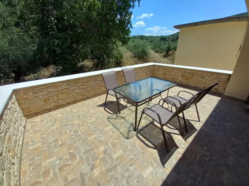 In Between Mani Villas