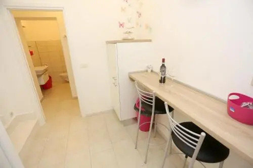 Strawberry Apartment