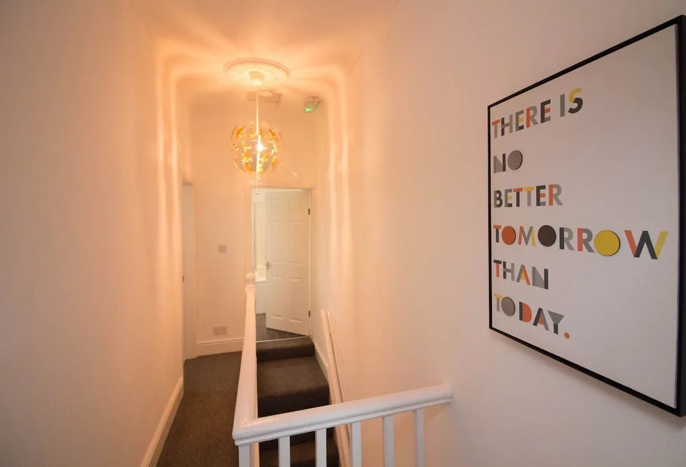 Newly Refurbished 3 Bedroom House