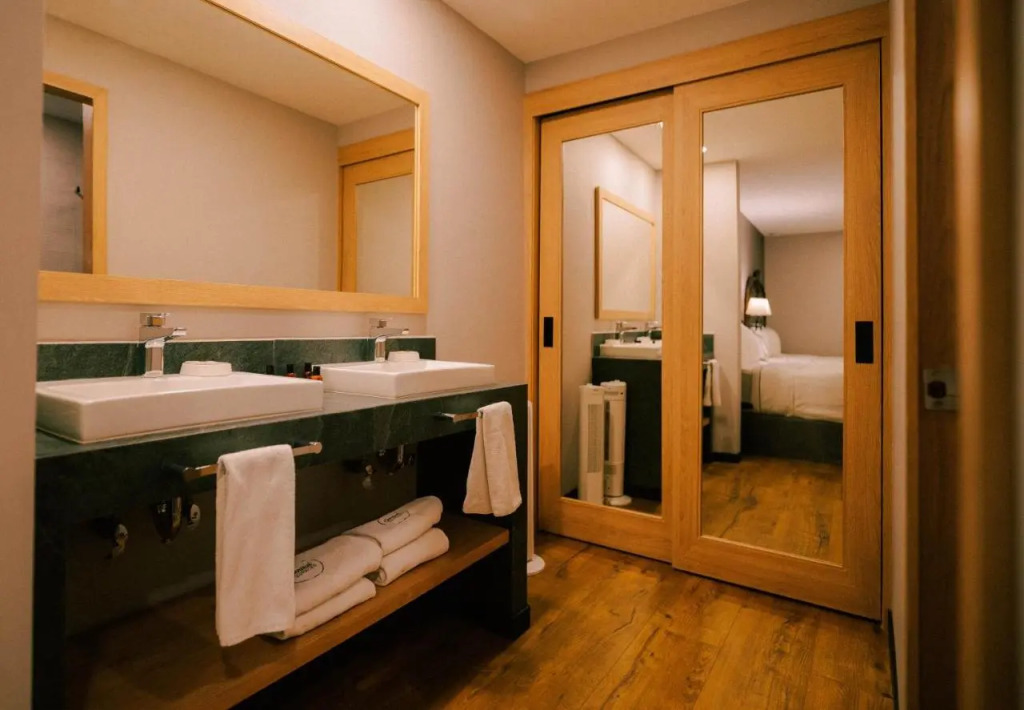 Hotel Canada Central